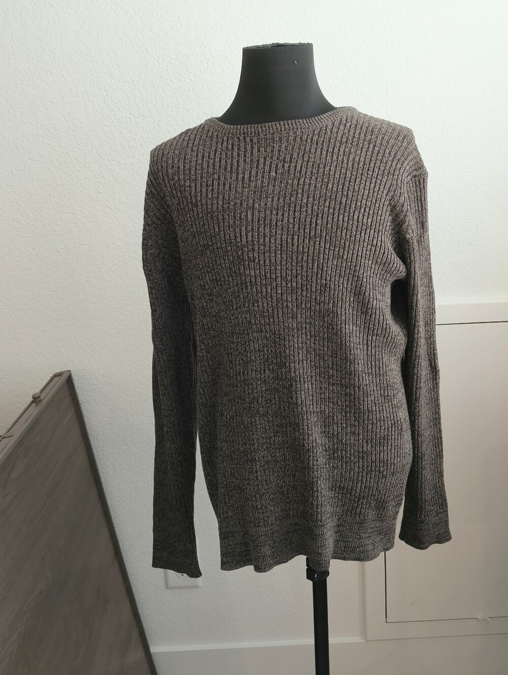Men's Ribbed  Brown Sweater Paraphrase